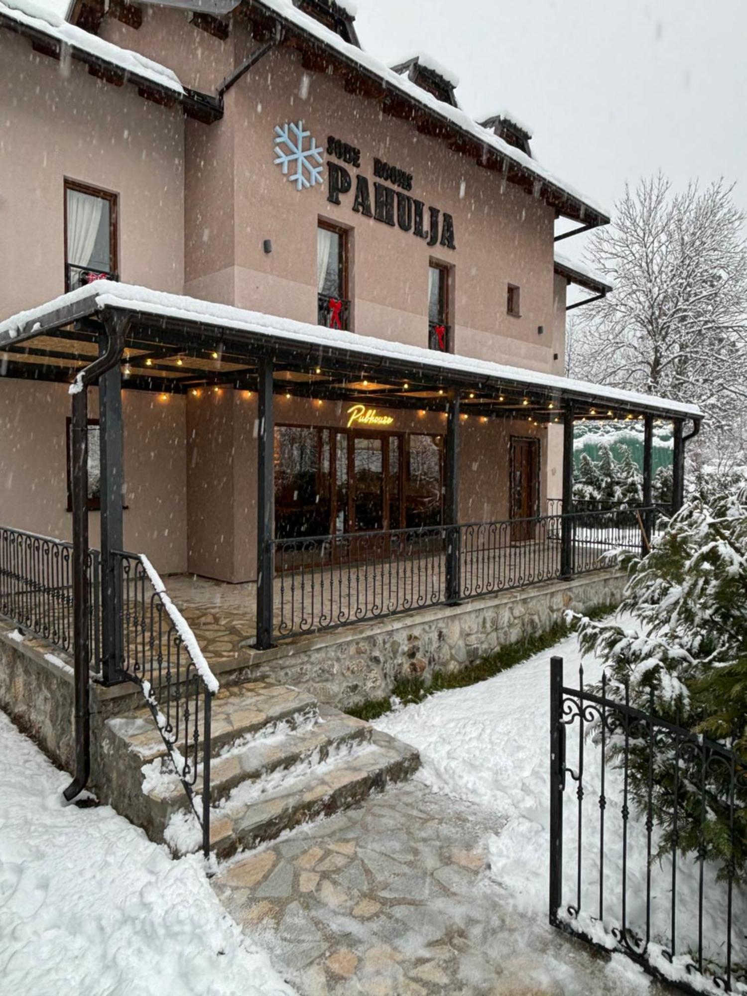 Pubhouse & Rooms Pahulja Kolasin Exterior photo